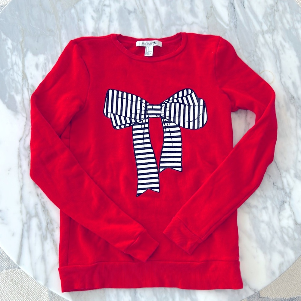 Bow sweatshirt